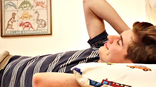 Mr. and His Boy Chapter 3: Disgusting Habit