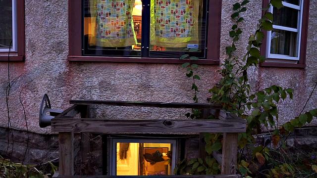 Mr. and His Boy Chapter 3: Disgusting Habit