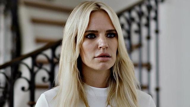 Big booty babe gagging on cock before passionately riding it