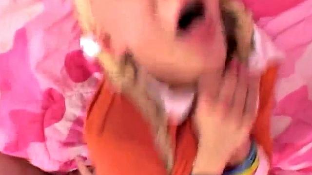 Cock hungry teen getting pussy fucked