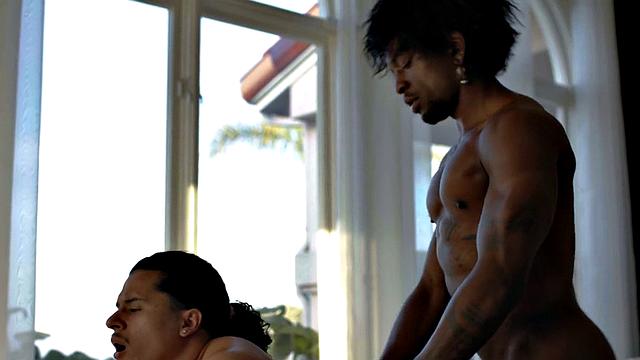 Barebacking black jock pounds twinks analhole after lick