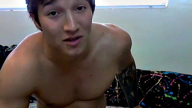 Muscular Stud Jerks Off in Front of the Guys - Jizzy McBone