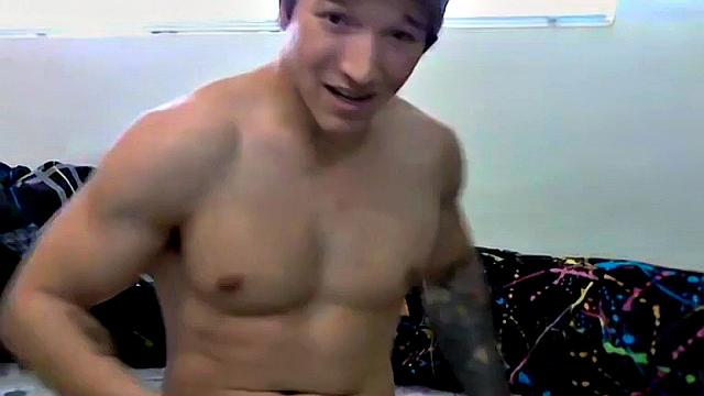 Muscular Stud Jerks Off in Front of the Guys - Jizzy McBone