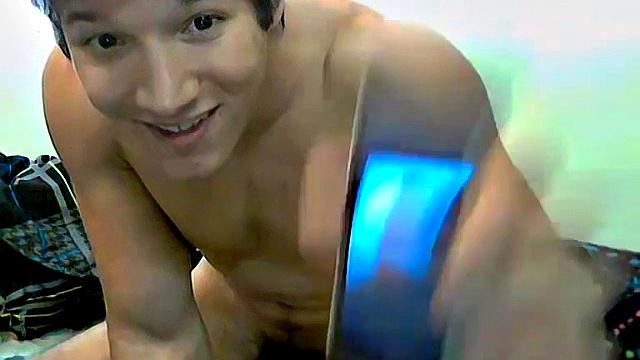 Muscular Stud Jerks Off in Front of the Guys - Jizzy McBone