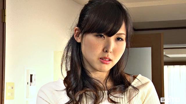 Housewife's Threesome with Neighbor