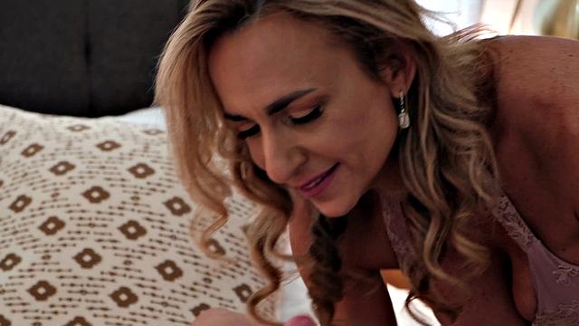 Kenzi Foxx: ass-to-mouth and more