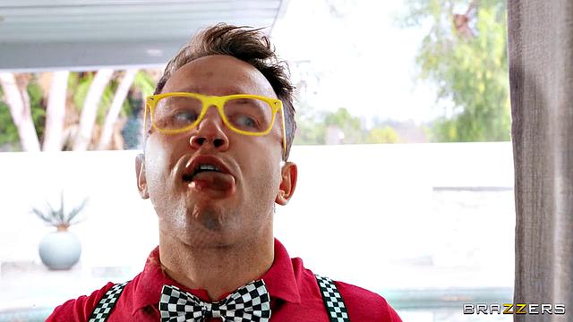 Nerd Loves Big Naturals