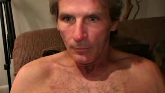 10 years of secretaries and bosses with huge breasts: those of you who have been loyal followers of the site will remember this fantastic man from around 10 years ago. So where has he been all this time?