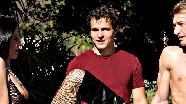 FANTASY MASSAGE - Kinky Wife India Summer Has A Special Gift For Her Husband