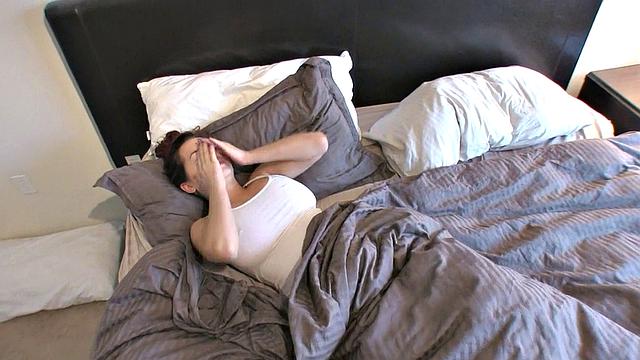 Tessa Fowler - Day Waking Up 1