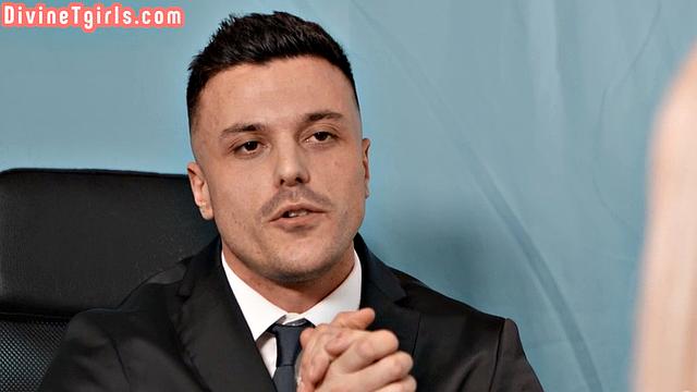 Blonde TS hard doggysmashed