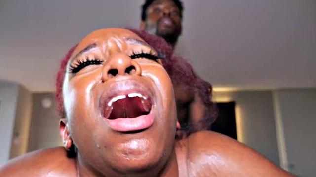 stretch3x in her pussy long strokes Nicole Valentine big booty