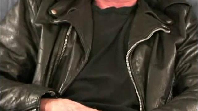 Here is a second session with this sexy 50 year old stunt man. Rick is talking about trying a Buddies video, but has a lot of reservations. Hopefully he can come around and agree to do one. I'm sure I can find plenty of takers!