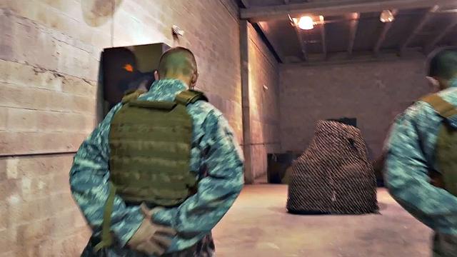 Cockriding army guy fucked in anal hole by nasty stud