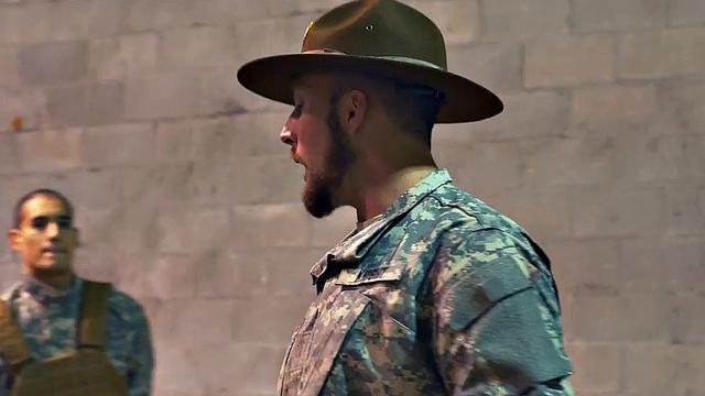 Cockriding army guy fucked in anal hole by nasty stud