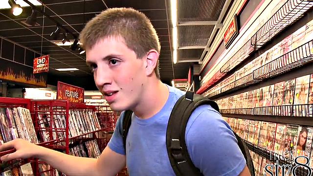 Amateur fooled in gloryhole