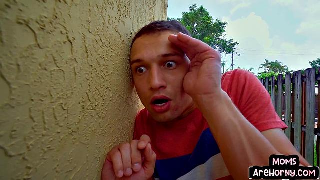 Big-titted ebony MILF facesitting on stud