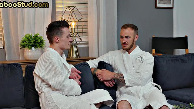 Tattooed stud fucks 21yo asshole of petite stepbro