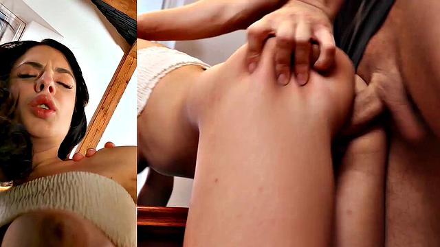 STUCK4K. Gorgeous brunette needs help after she gets stuck