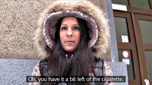 Student wants to fuck for cash