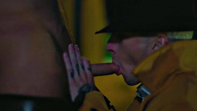 Horny Twink Fucked By Hunk Stranger - Roman Todd, Theo Brady - Nextdoorraw