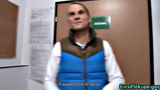 Ripped stud bouncing on dick