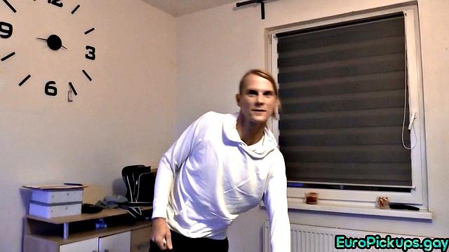 Ripped stud bouncing on dick