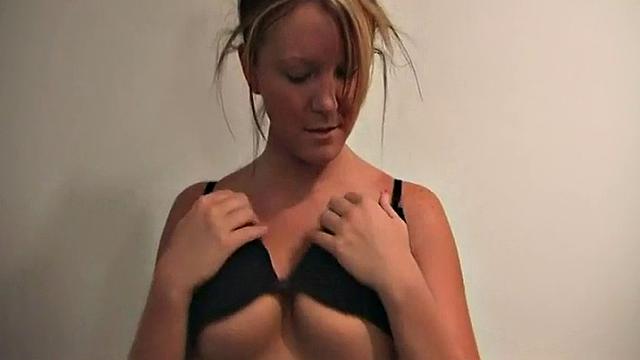 Busty teen Kayden touches her clit