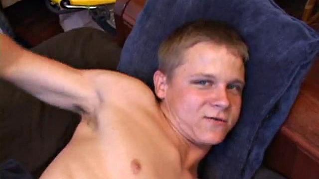 Lucas and Gunner take turns sucking hard cock