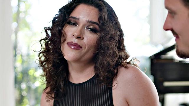 Cocksucking babe rammed by lover after deepthroat