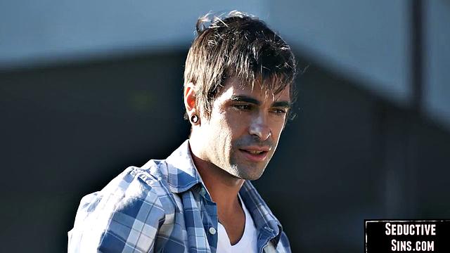 Hairycunt babe gets pounded by BF