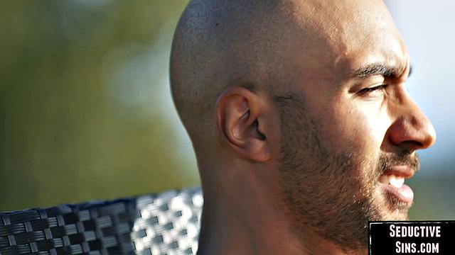 Hairycunt babe gets pounded by BF