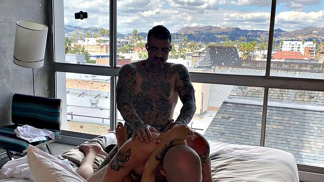 Bisexual busty babe enjoys a 3way with 2 cocks at the same time