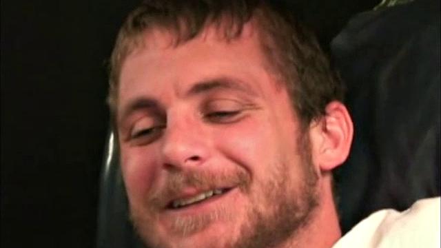 New to Atlanta, Evan moved here for the lifestyle. He was married before, but says that was a mistake and now prefers the company of men. He is 30 years old, 5' 6" and 150 pounds.