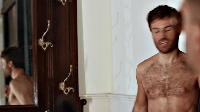 Muscular guy fucks perverted stud in tight anal hole