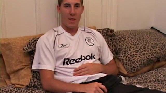 Taking off his clothes and working on his hard on, Kiefer Foxx gets himself all worked up before using a decent size dildo on his tight hole.