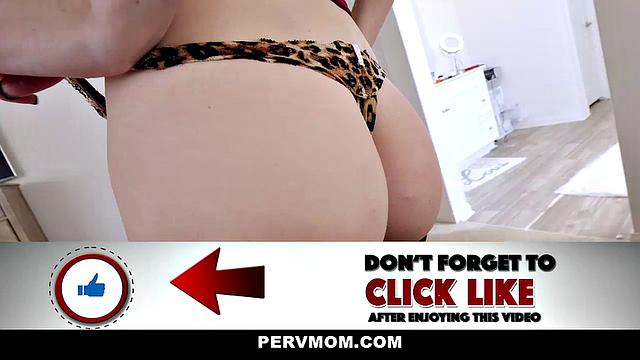 Does This Make My Ass Look Huge?