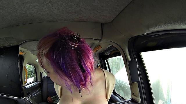 Naughty American babe gets kinky in a car with her man