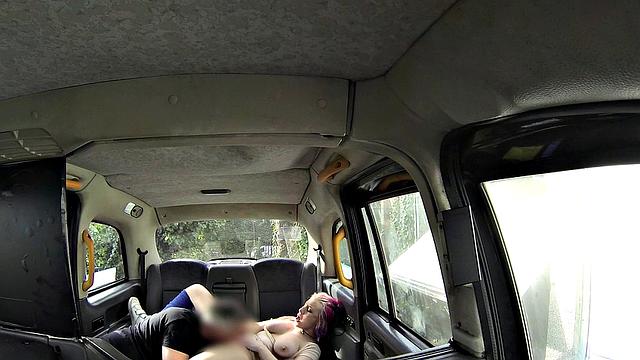 Naughty American babe gets kinky in a car with her man