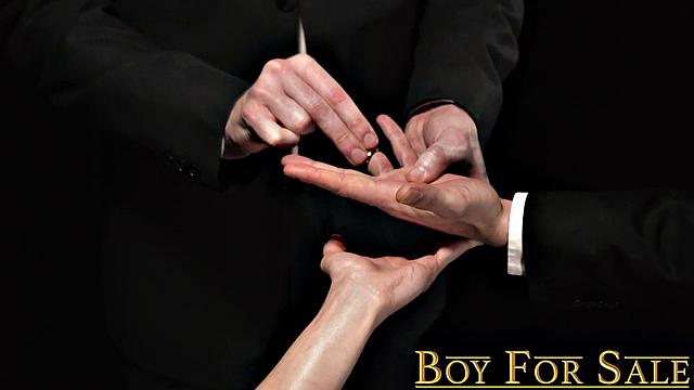 THE BOY AUSTIN Chapter 14 - Merchandise