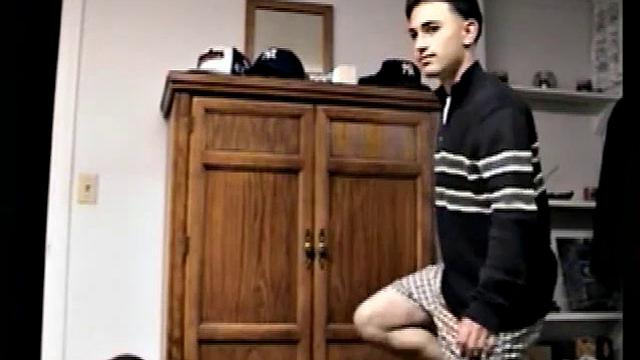 Sucking Off Straight Paulie