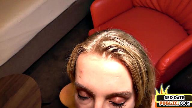 Amateur blondie fucked by stranger