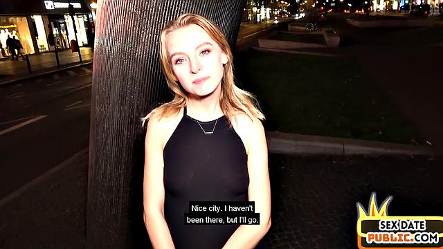 Amateur blondie fucked by stranger