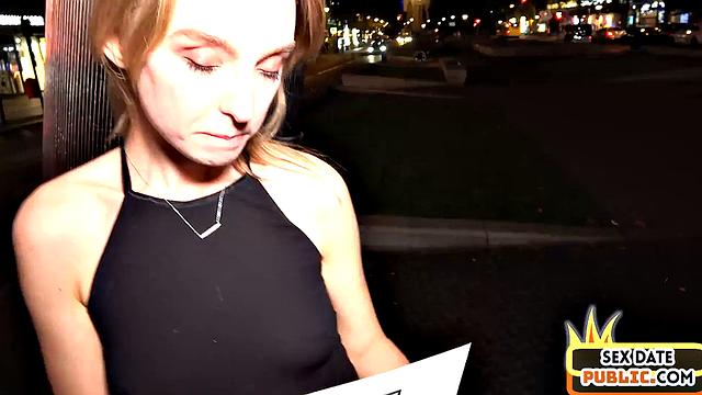 Amateur blondie fucked by stranger