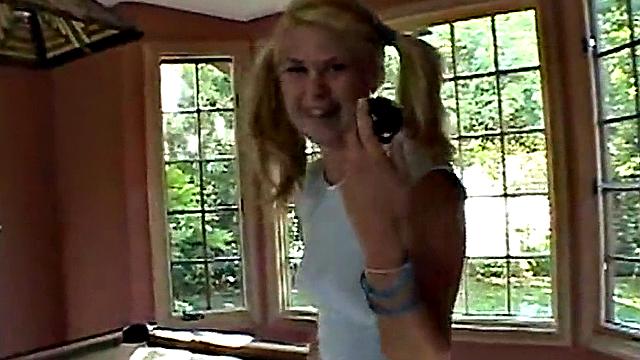 Summer Eats out Horny Lez