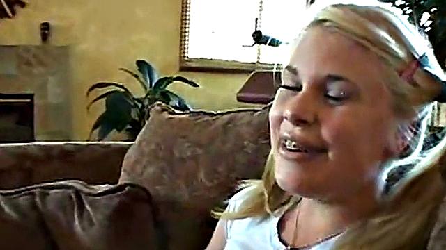 Summer Eats out Horny Lez