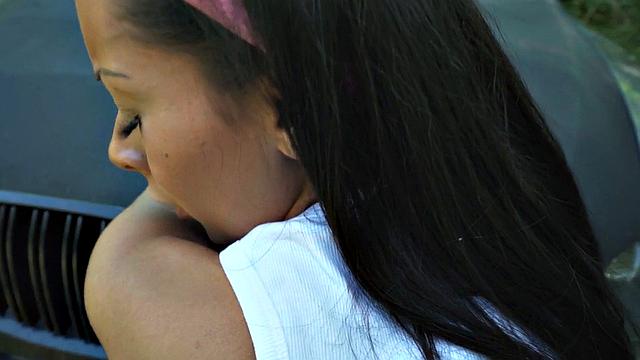 Real picked up babe gets pounded outdoors for a free ride