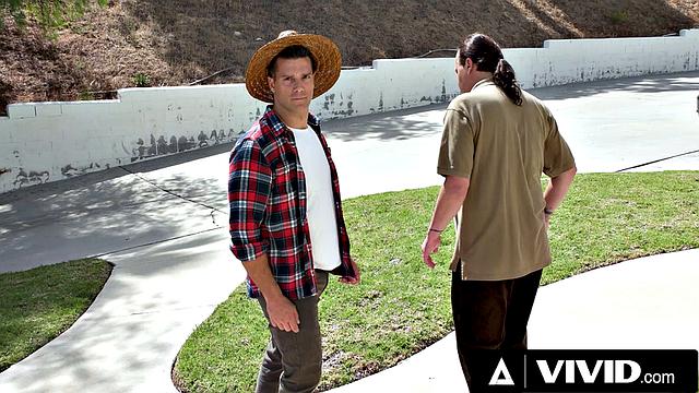 VIVID - Stepdaughter Penelope Kay Gets Railed By Gardener While Watches