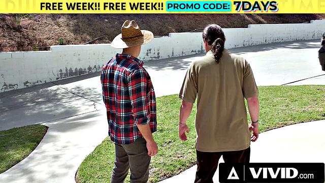 VIVID - Stepdaughter Penelope Kay Gets Railed By Gardener While Watches