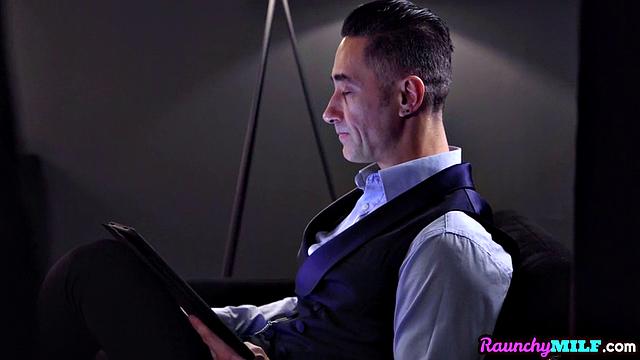 Big-titted babe pussy-fingering in front of BF